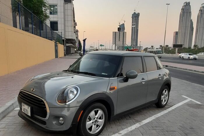 Mini Cooper Hardtop 2019